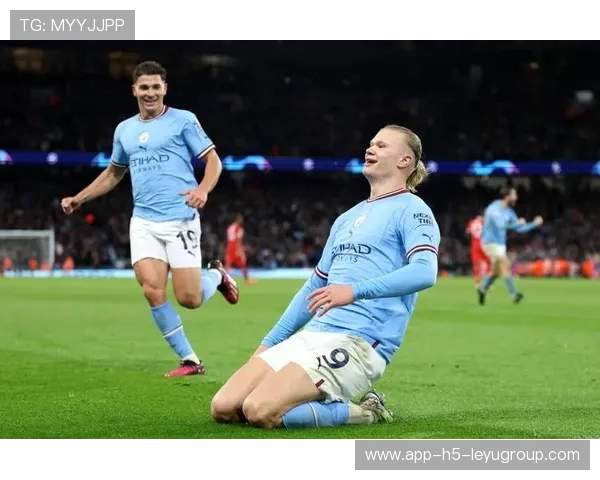 世界杯哈兰德禁区抢点补射奠定胜局