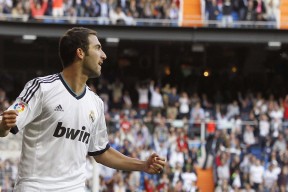 乐鱼（LEYU）体育-亚马尔分手后与意大利模特传绯闻 女方是足球迷且喜欢K77，亚马尔项目投资